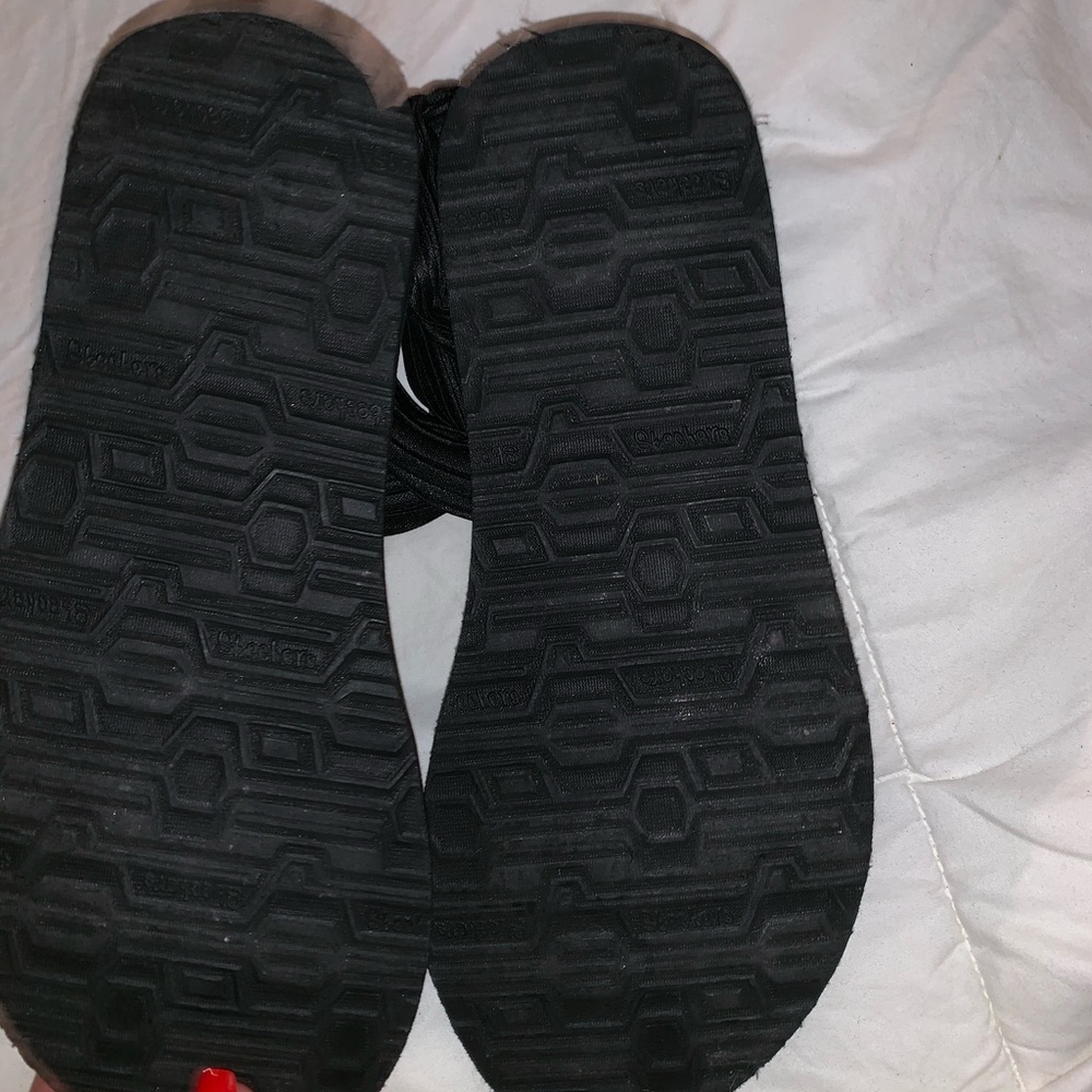 Sandles - Picture 2 of 2